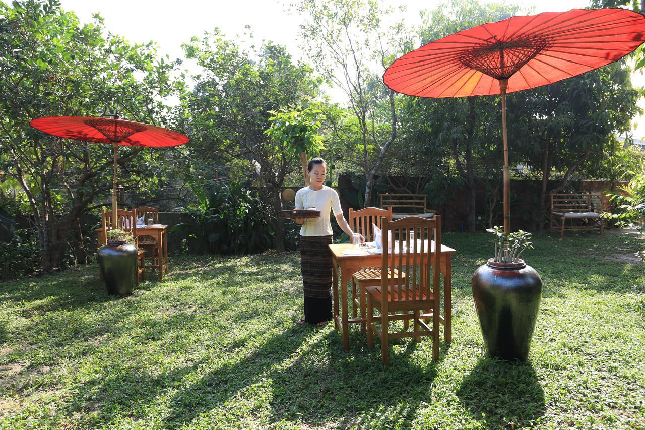 Mango Hill Inn Yangon Exterior photo